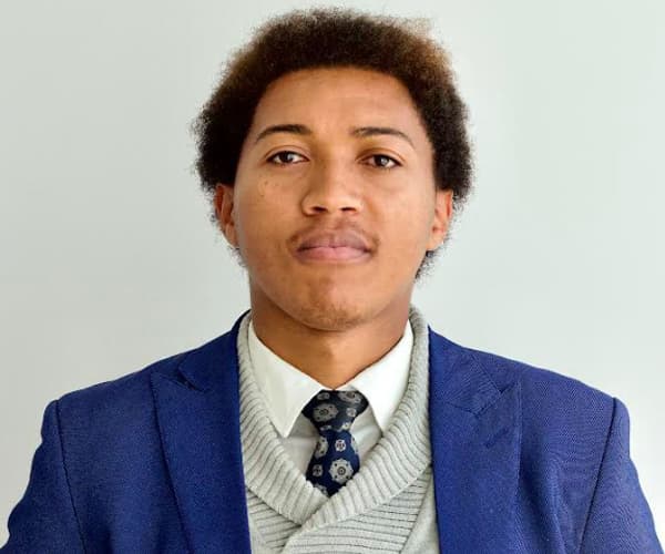 Vusi Mashinini